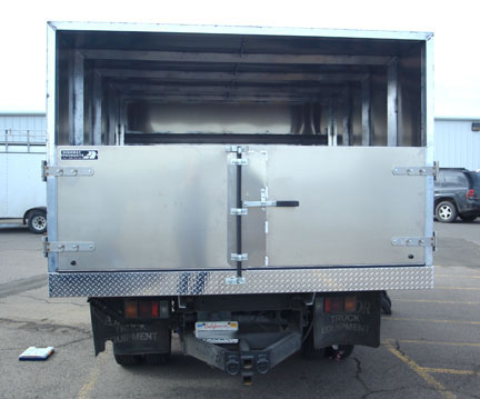 chip truck body