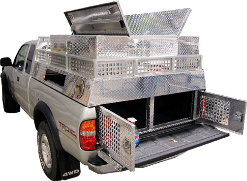 hound dog boxes and kennels for trucks