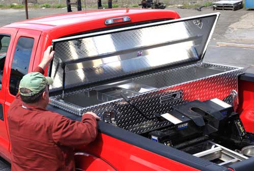 Heavy Duty Aluminum Toolboxes for Pickup Truck: High side truck tool box,  Low side box, Low profile tool boxes, Saddle truck tool box, and 5th Wheel tool  boxes, we make it all.
